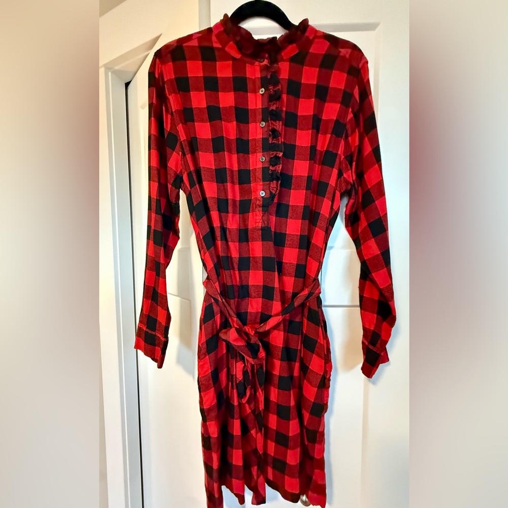 GAP Red and Black Checkered Long Sleeve Dress